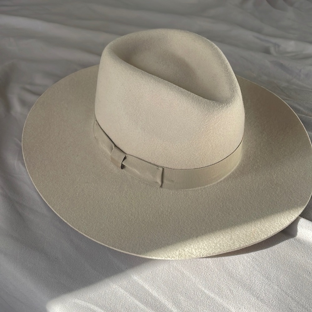 Urban hat